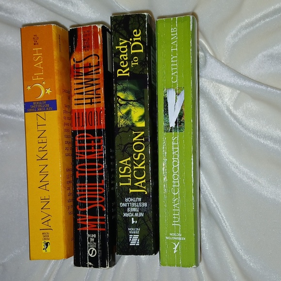 Paperback Book Bundle (4) - Picture 1 of 9